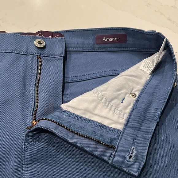 Gloria Vanderbilt Amanda classic fit blue denim jeans-FREE w/Bundle Purchase - Picture 9 of 11